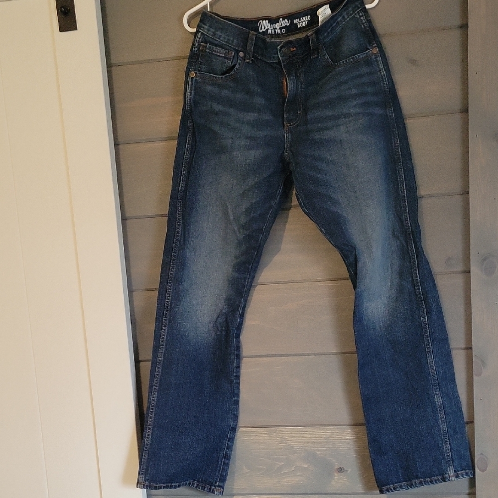 Wrangler Men's Relaxed Fit Medium Blue Jeans
